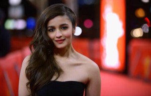 Alia Bhatt is Single!