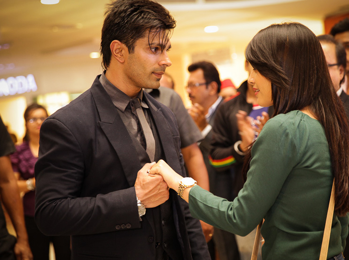 Karan Singh Grover, Qubool Hai, Surbhi Jyoti