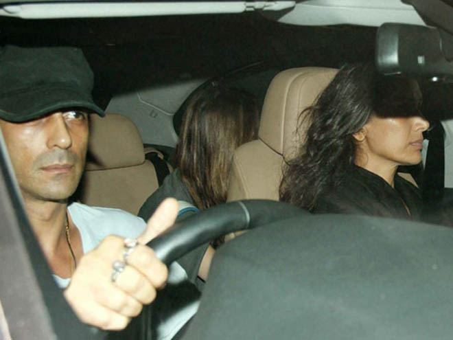 Arjun Rampal, Sussanne