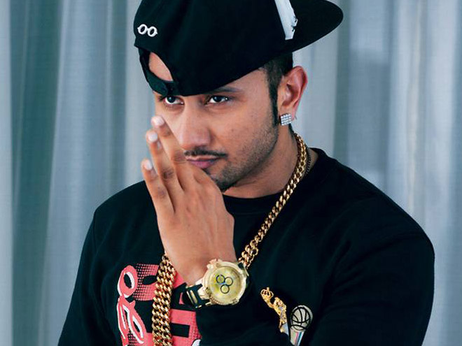 Honey Singh Sex Xxx - Yo Yo Honey Singh shoots for an action scene despite high fever!