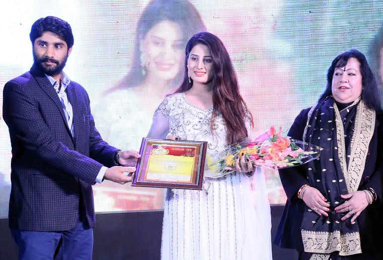 Actress Arjumman Mughal, Shaurya Award, Ya Rab