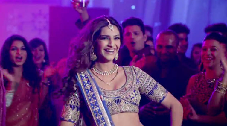 Sonam Kapoor, movie, Dolly Ki Doli, Pakistan