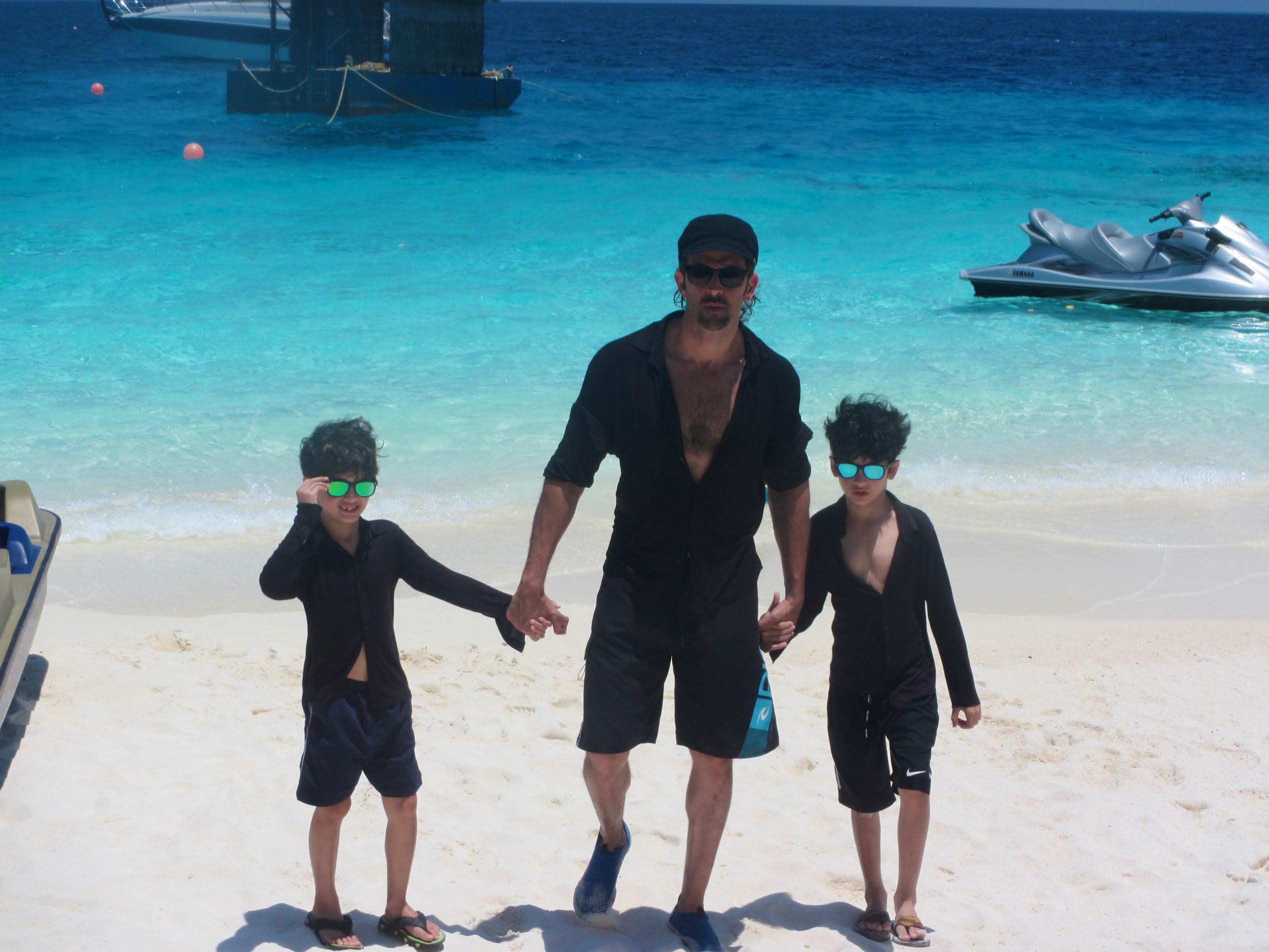 Hrithik Roshan, sons, Maldives