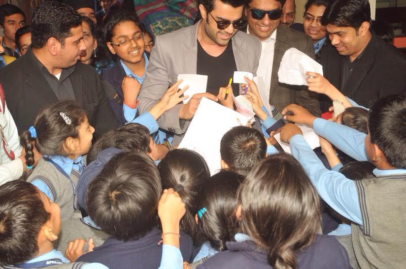 Delhi school, Manish Paul