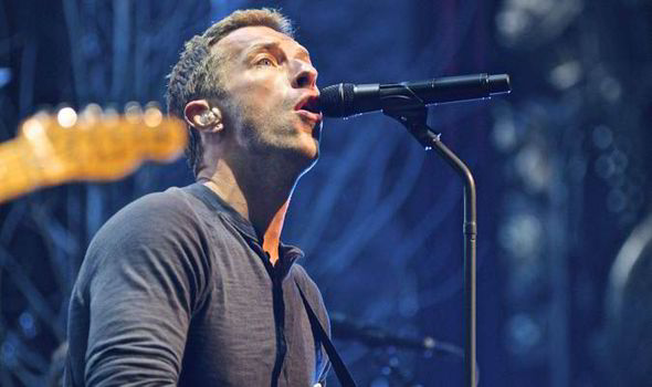 Singer, Chris Martin, Girl Friend