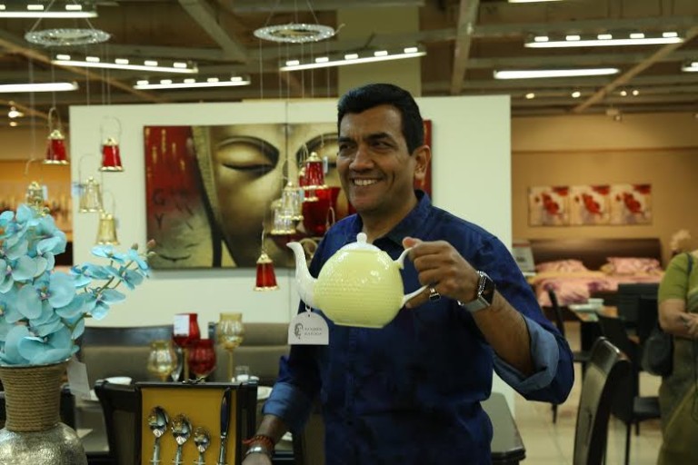 Clay Craft India collaborates with Celebrity Chef Sanjeev Kapoor to