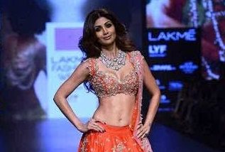 Shilpa Shetty, abs, talk of the town