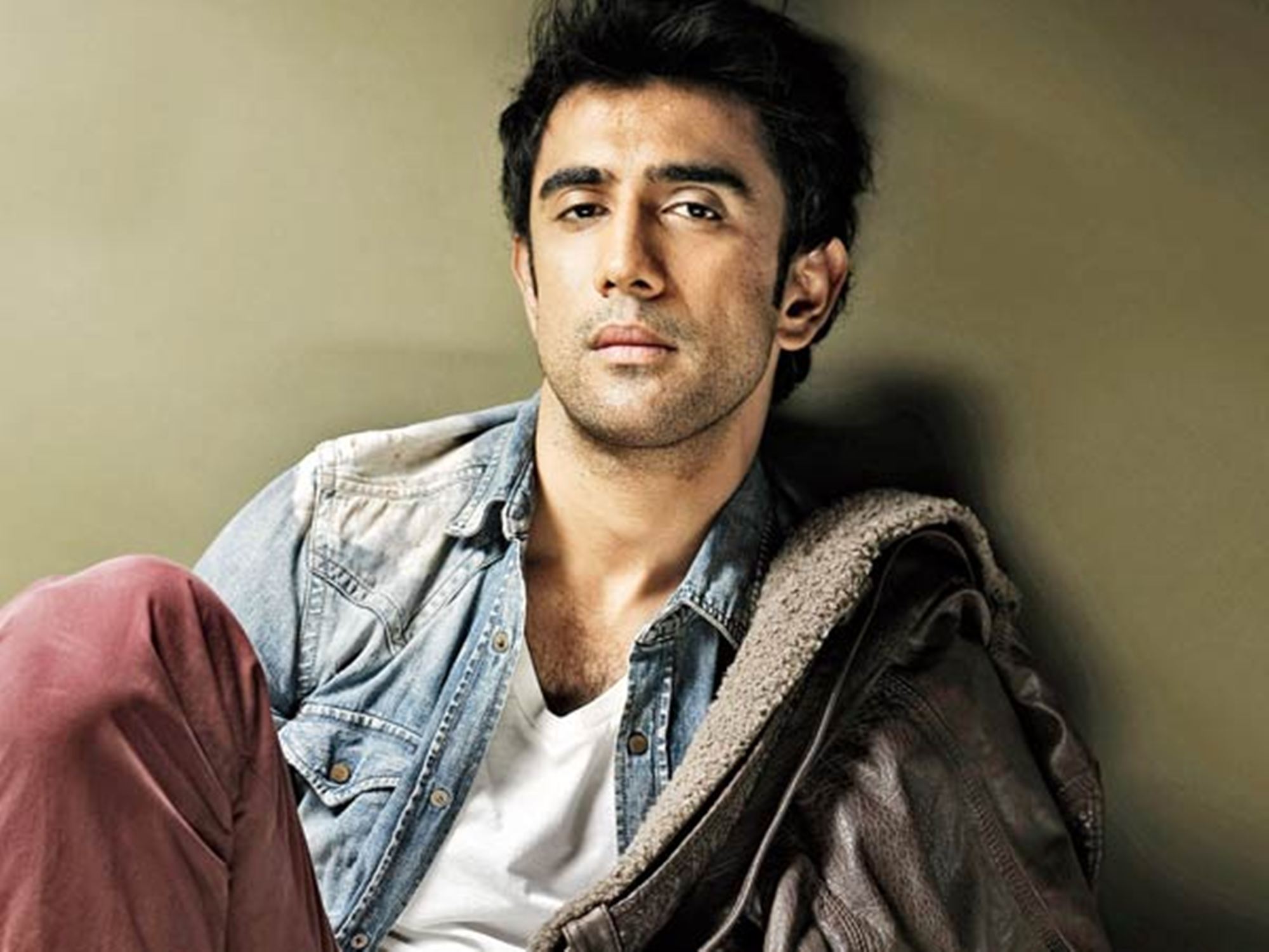 Amit Sadh, rifle shooting, Gagan Narang