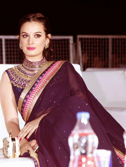 Evelyn Sharma,retro-traditional,Ritu Kumar,sari,CAMA Awards