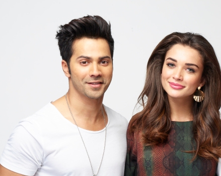 Amy Jackson,Varun Dhawan,The Asian Awards