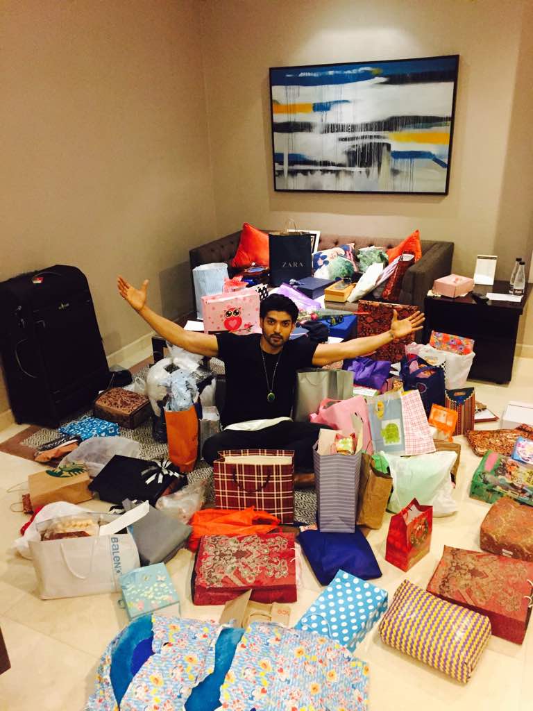 Gurmeet Choudhary,mobbed by fans,Indonesia