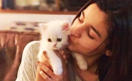 Alia Bhatt, international cat day