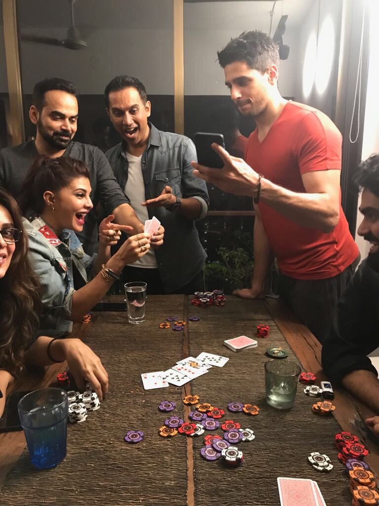 Sidharth Malhotra, Jacqueline Fernandez, A GENTLEMAN, 