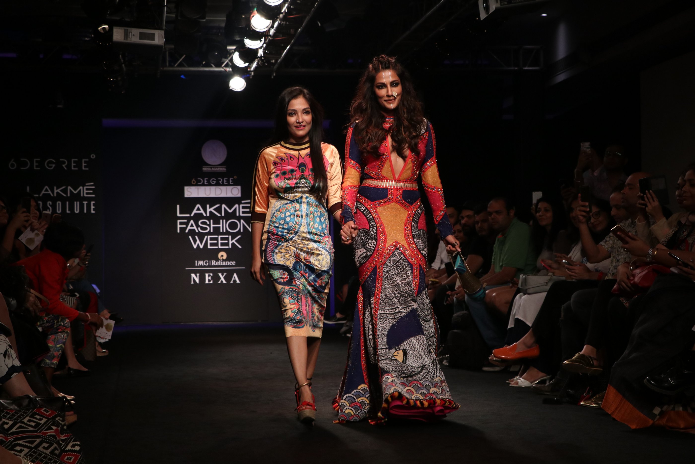  Chitrangada Singh, showstopper, Neha Agarwal, Lakme Fashion Week 2017