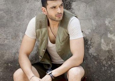 Karan Kundra, Stupid Man Smart Phone