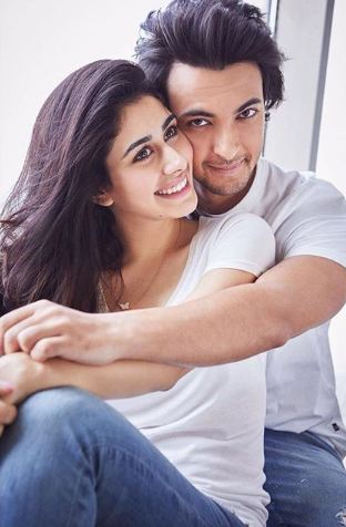 Warina Hussain, Aayush Sharma, Loveratri