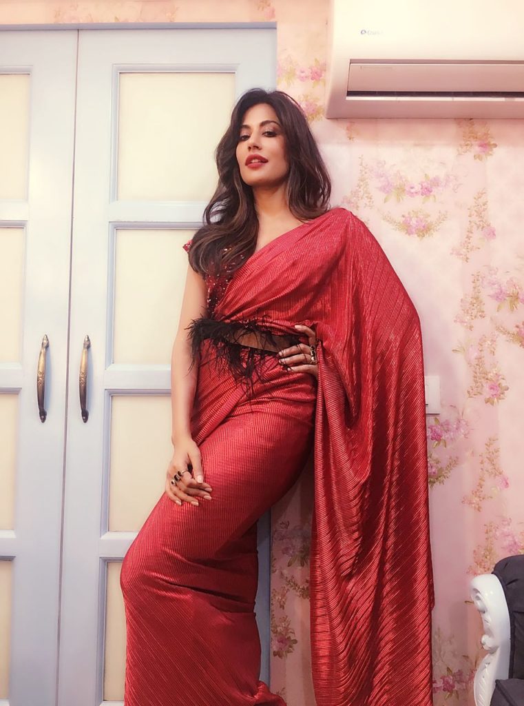 Pics, Chitrangada Singh, red saree