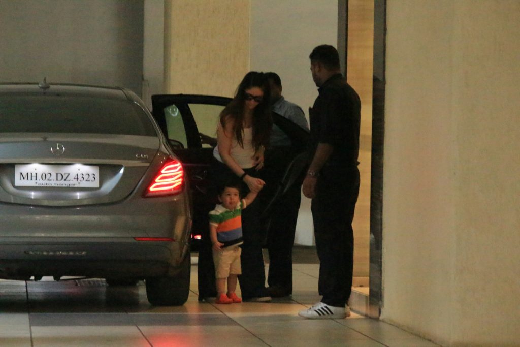 PHOTOS, Taimur, Kareena Kapoor khan, spotted, BollywoodDhamaka