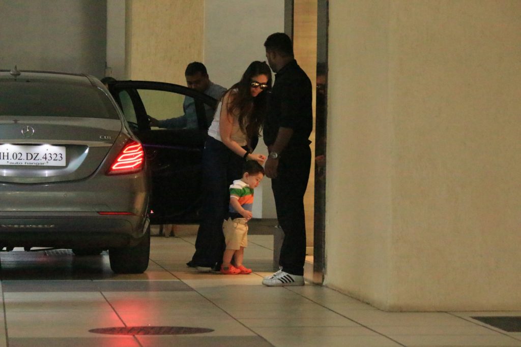 PHOTOS, Taimur, Kareena Kapoor khan, spotted, BollywoodDhamaka