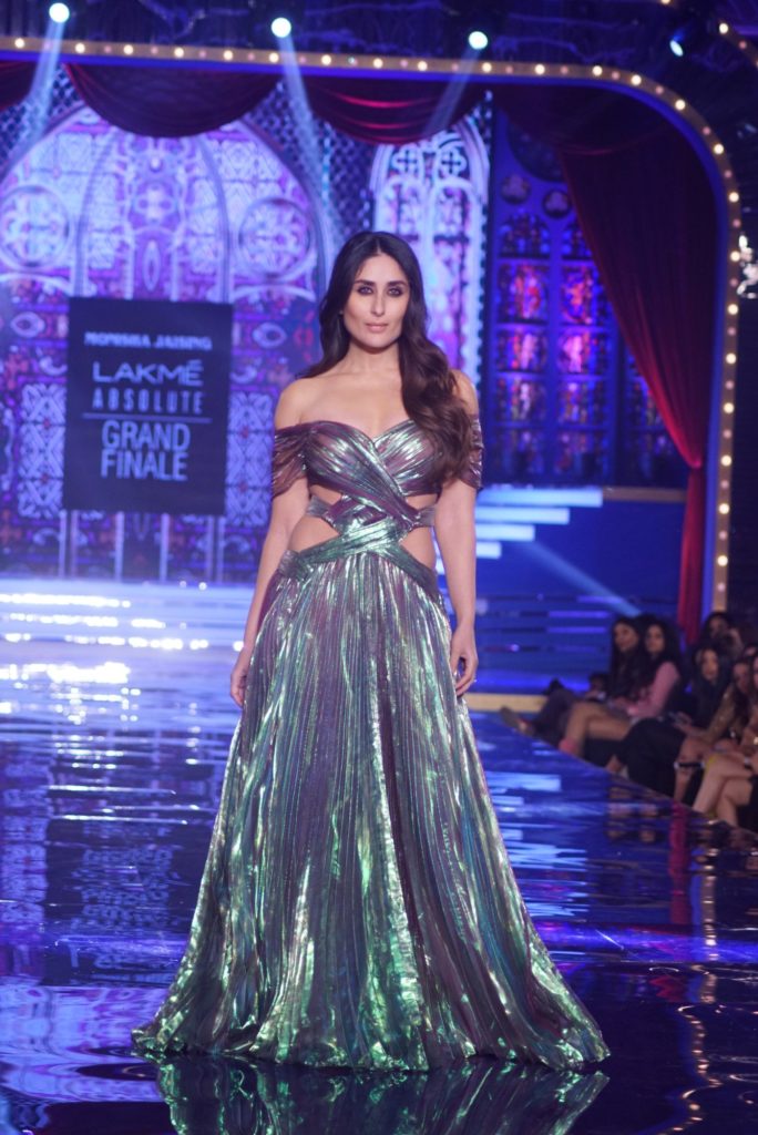 Kareena Kapoor, Lakme Fashion Show