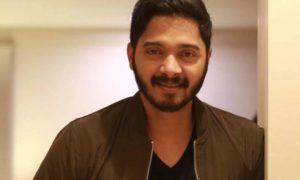 Shreyas Talpade, Setters