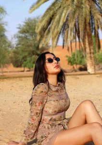 Feryna Wazheir basks in suns glory in Dubai 5