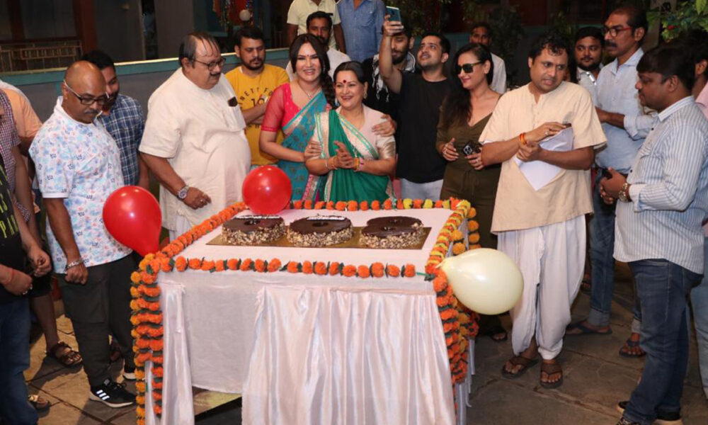 Celebration, Happu Ki Ultan Paltan, 800 episodes